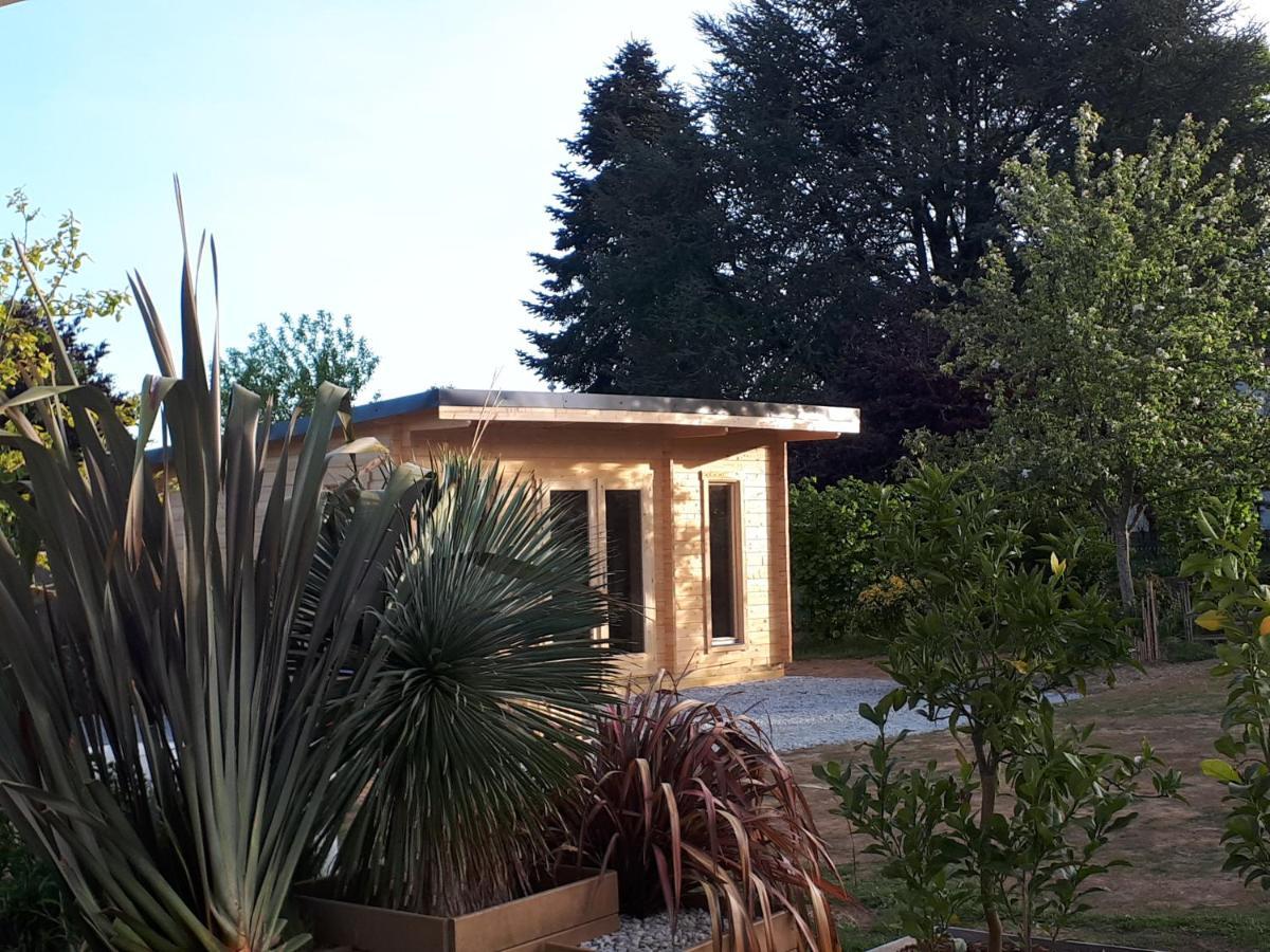 Gite "Le Mesminois" Etablissement Avec Espace Bien-Etre Et Sauna Saint-Mesmin  Exterior foto