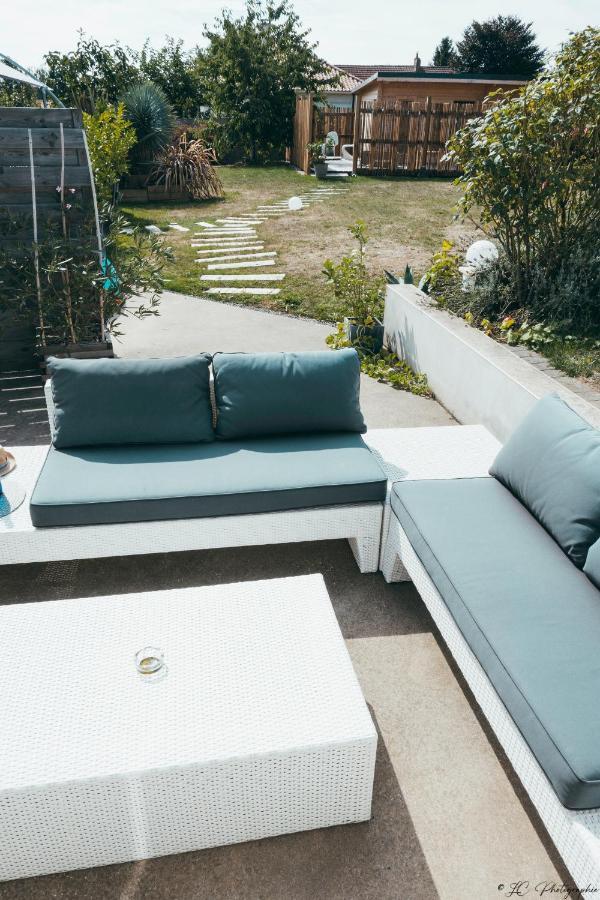Gite "Le Mesminois" Etablissement Avec Espace Bien-Etre Et Sauna Saint-Mesmin  Exterior foto