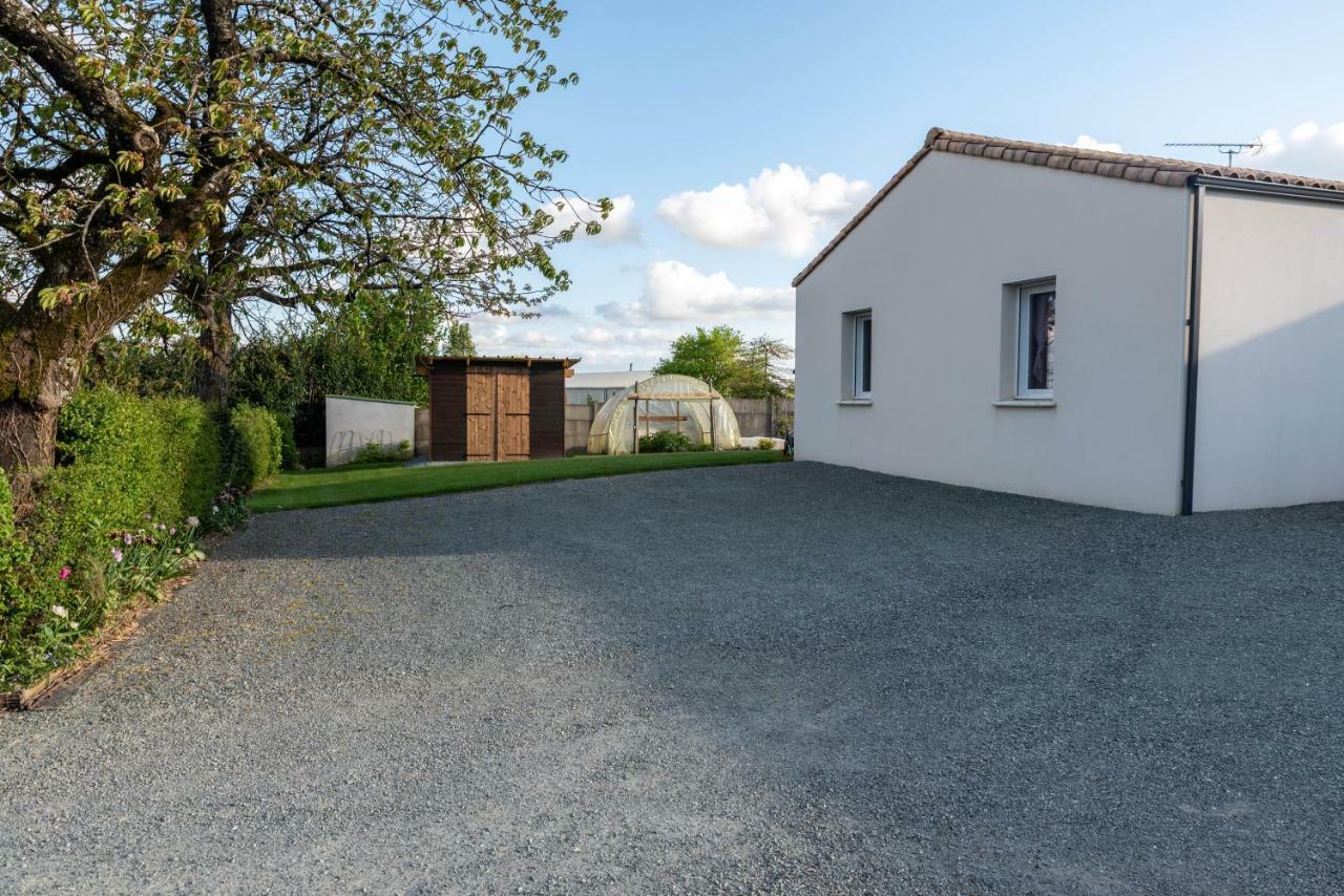 Gite "Le Mesminois" Etablissement Avec Espace Bien-Etre Et Sauna Saint-Mesmin  Exterior foto