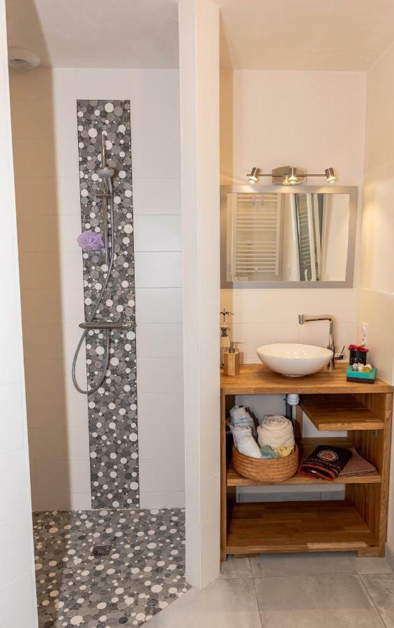 Gite "Le Mesminois" Etablissement Avec Espace Bien-Etre Et Sauna Saint-Mesmin  Exterior foto